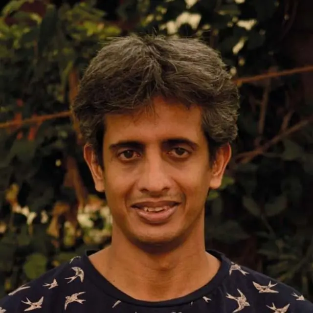 தமிழ்நாடு: மீனவர்களை ஆபத்தில் தள்ளும் கடல் உயிரினம் – அமெரிக்க கப்பலில் சென்னை வந்ததா?