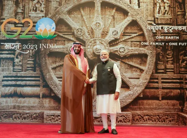 सऊदी के क्राउन प्रिंस के साथ पीएम मोदी 