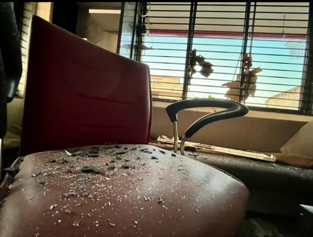 બનાસકાંઠા, ડીસા, બીબીસી ગુજરાતી, બ્લાસ્ટ, વિસ્ફોટ, મૃત્યુ, ફટાકડા, ફૅક્ટરી, મજૂર, ગુજરાત સરકાર, ન્યૂઝ, ગુજરાત, ગુજરાતી સમાચાર, એસઆઈટી, દીપક ટ્રેડર્સ