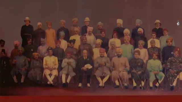 રાજકુમારો અને નવાબજાદાઓના સંમેલનની તસવીર