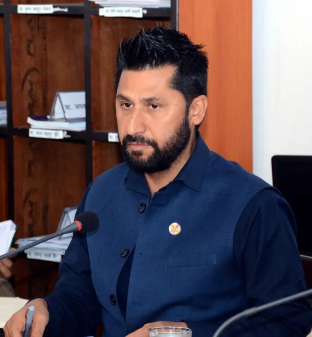 रवि लामिछाने