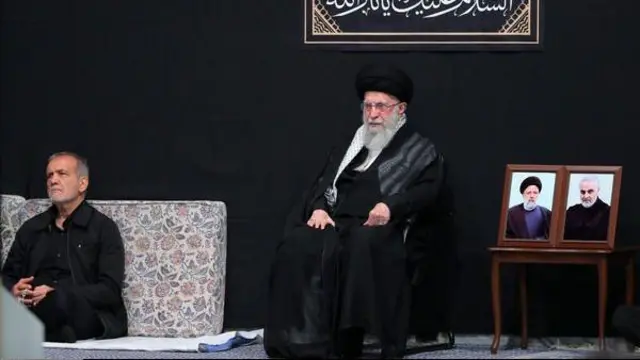 خامنه‌ای  و پزشکیان