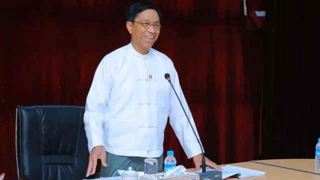 ဗိုလ်ချုပ်မှူးကြီးမင်းအောင်လှိုင်ရဲ့ဆေးမှူးဖြစ်ခဲ့တဲ့ လူမှုဝန်ထမ်း၊ ကယ်ဆယ်ရေးနှင့် ပြန်လည်နေရာချထားရေးဝန်ကြီး ဒေါက်တာစိုးဝင်း