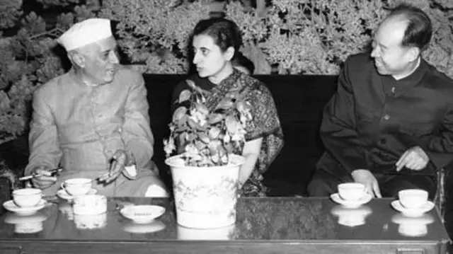 చైనా ప్రధానమంత్రితో ఇందిరా, నెహ్రూ