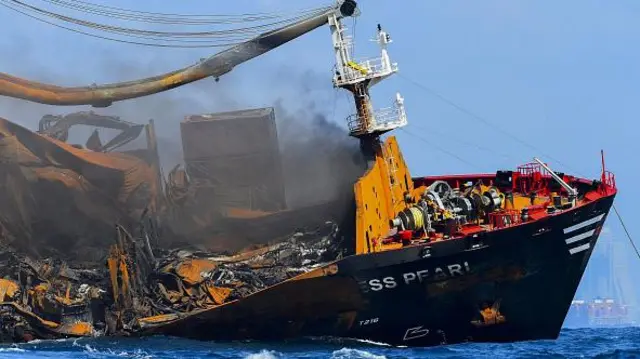 එක්ස්ප්රස් පර්ල් නෞකාව