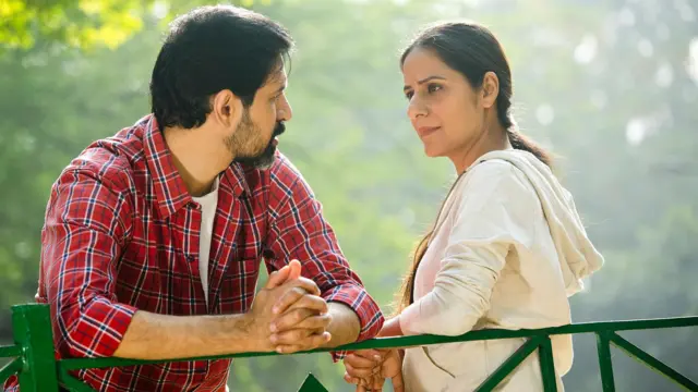 அறிமுகமில்லாத புதிய நபர்களுடன் எளிதில் பேசிப் பழக உதவும் 5 வழிகள்