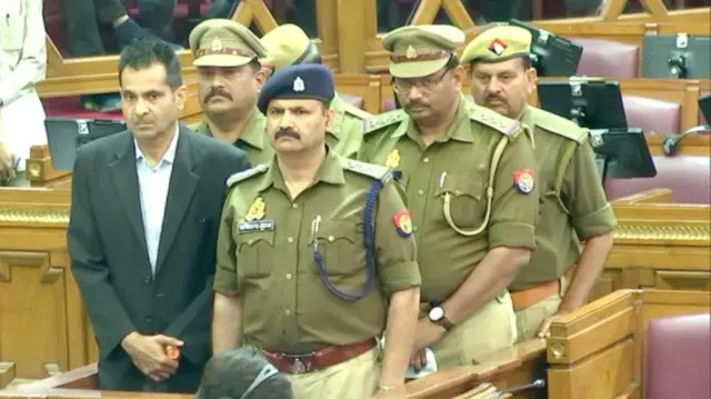 उत्तर प्रदेश पोलीस