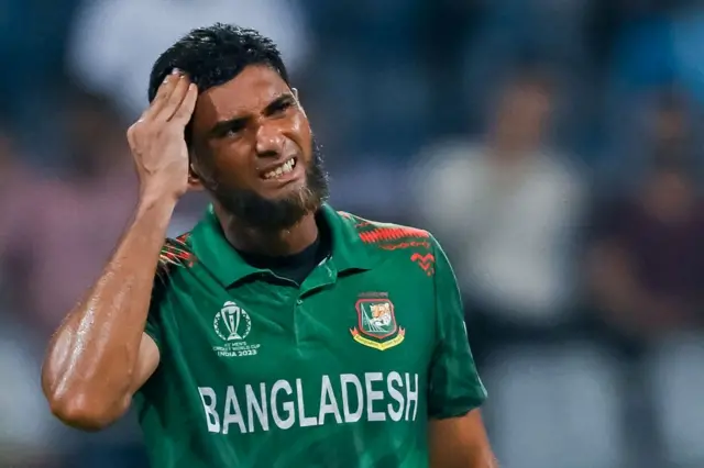 தென் ஆப்ரிக்கா vs வங்கதேசம்