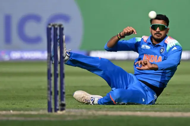 अक्षर पटेल