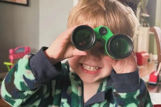 किंबर्ली यांचा मुलगा