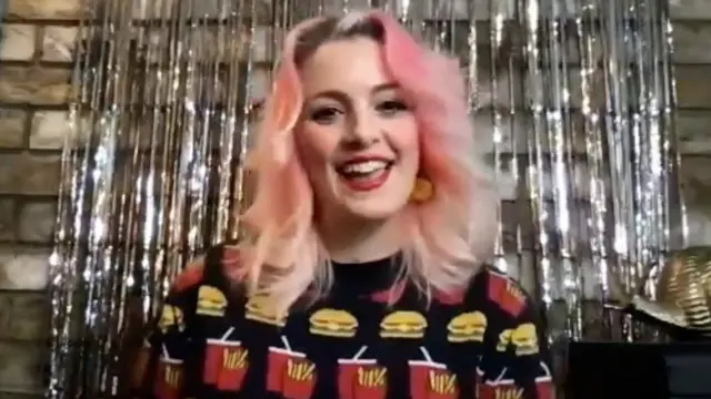 ክኢላ ስነ-ጾታን እቶም ቪድዮታት ምስ ዓይነታት ዘይንቡር ጾታዊ ባህጊ ዝተኣሳሰሩ ከም ዝኾኑ ትገልጽ