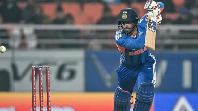 விக்கெட் கீப்பர்-பேட்ஸ்மேன் ஜிதேஷ் சர்மா