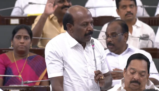 கரூர் விவகாரம்?: சட்டப்பேரவையில் ஆளும்கட்சி - எதிர்க்கட்சி மோதல், வெளிநடப்பு