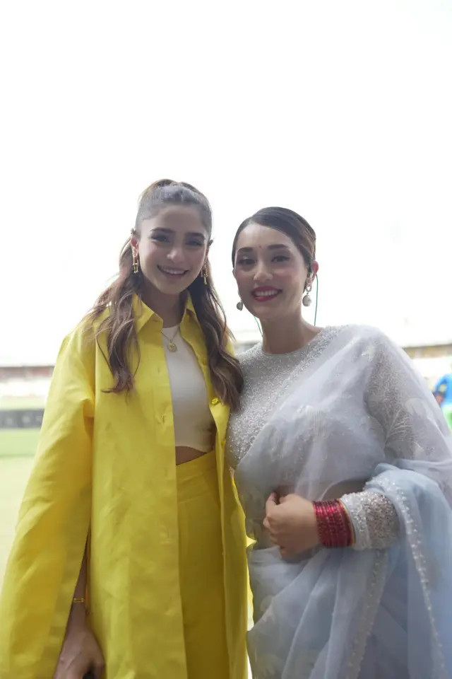 आइमा बेगसँग गुरुङ