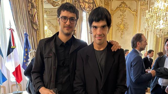 Federico Luis y Pehuén, uno de los protagonistas de la cinta.