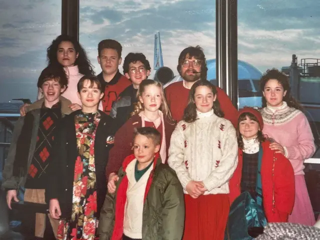 Deca tokom snimanja Sam u kući