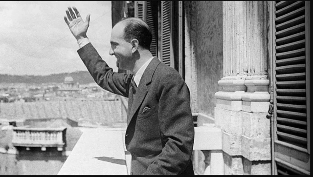 Boqor Umberto II ee Taliyaaniga