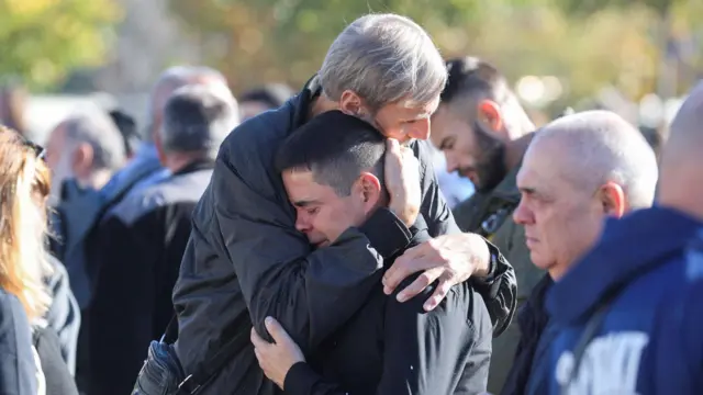 Muškarac drugog muškarca