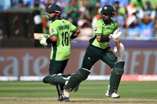 రిజ్వాన్, షకీల్