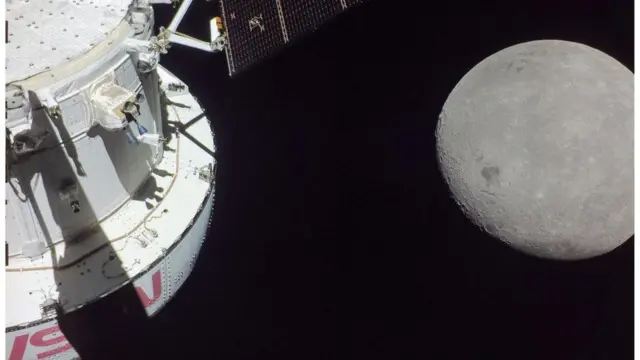 చంద్రుడు