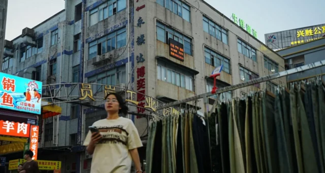 Ollaa Sheen keessa warshaalee 5,000tu jira