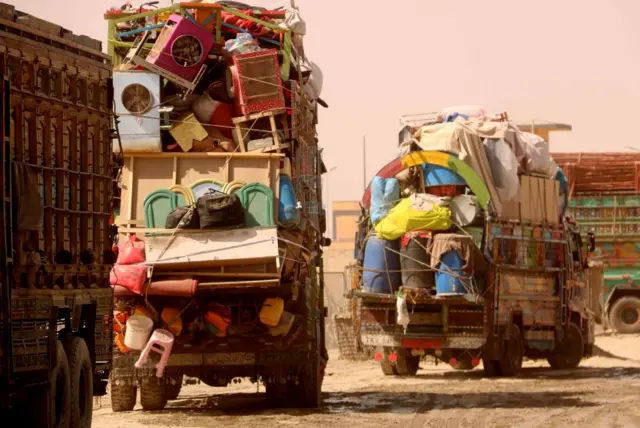 لاری های کوچ