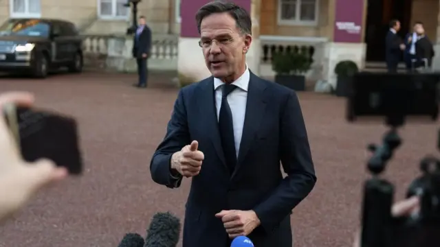 नेटो महासचिव मार्क रुट