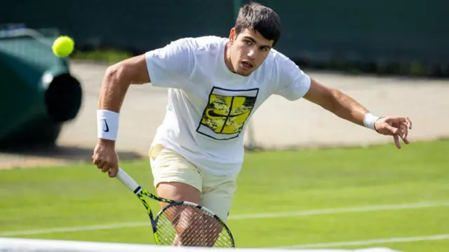 کارلوس آلکاراس