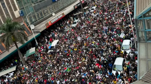 Protesters march against illegal migrants for South Africa