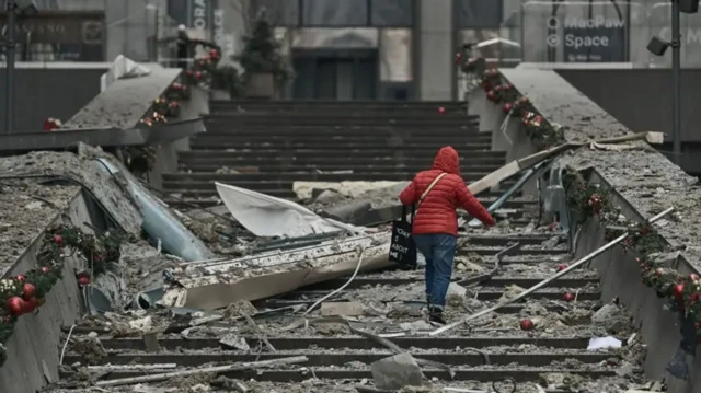 از ماههای نخست تهاجم روسیه، موقعیت اوکراین اکنون ضعیفتر از هر زمان دیگری به نظر میرسد