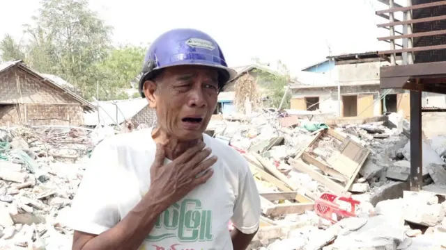 ጓል ሓሙሽተ ዓመት ጓል ጓሉ ቴት ሂተር ሳን ዝሰኣነ ወዲ 71 ዓመት ኪዌ ንየይን