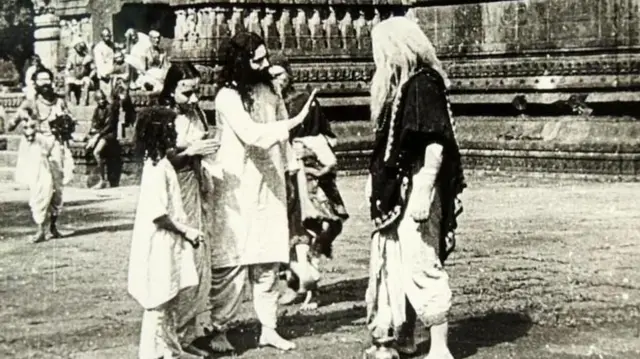 ஹீராமண்டி: பாலியல் தொழிலாளர்களின் கலைகளால் நிரம்பிய இந்த இடம் அதன் பெருமையை இழந்தது எப்படி?