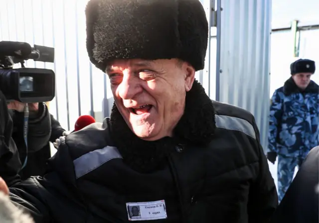 Бывший полковник ГРУ Владимир Квачков после выхода из исправительной колонии.