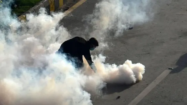 عمران خان، احتجاج 