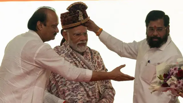 अजित पवार 