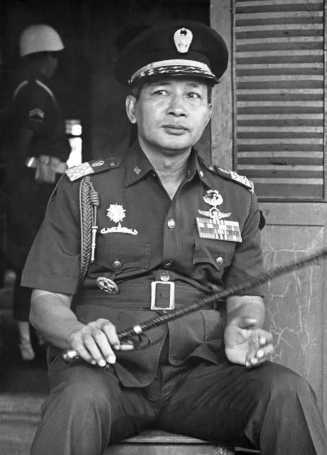 Soeharto, orde baru, operasi khusus, ali moertopo, politik