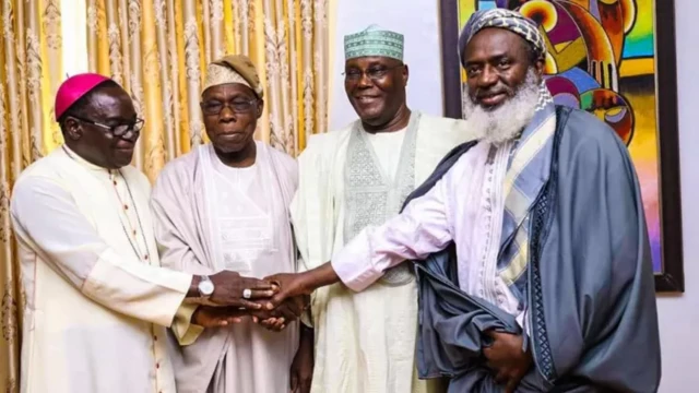 Sheikh Gumi and Bishop Kukar attend di meeting between Obasanjo and Atiku for 2018