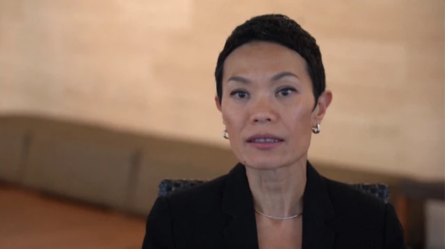 ศ.ดร.ภวิดา ปานะนนท์ อาจารย์ประจำสาขาวิชาบริหารธุรกิจระหว่างประเทศ โลจิสติกส์และการขนส่ง มหาวิทยาลัยธรรมศาสตร์ 