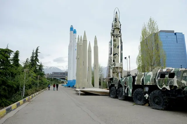 نمایش موشکهای جمهوری اسلامی