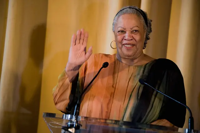  Toni Morrison