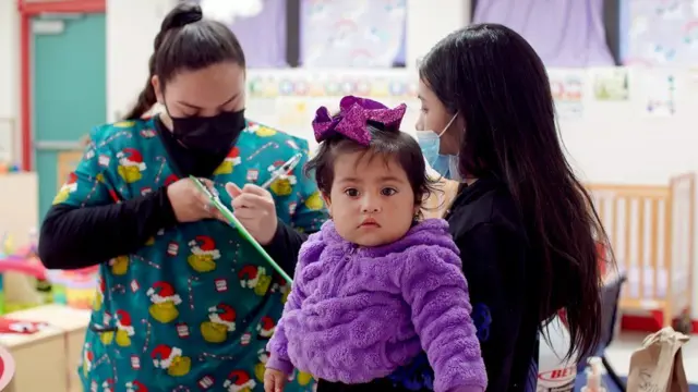 સંતાનોની સ્કૂલમાં સારસંભાળ માટે કોઈ ફી લેવામાં આવતી નથી