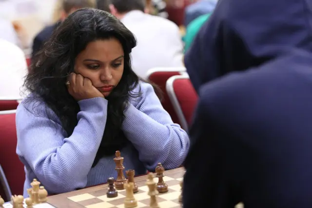 2023 செஸ் உலக கோப்பை: சாதனை ஆண்டாக மாற்றிய பெண் போட்டியாளர்கள் 