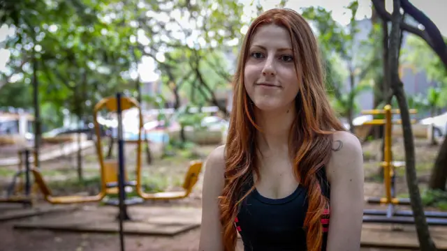 Mariana, de 27 años, en una entrevista con BBC News Brasil