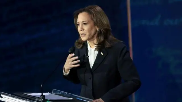 कमला हैरिस