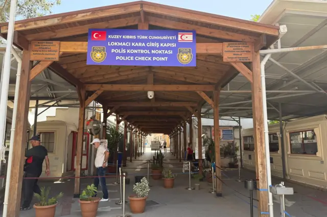 Lefkoşa Lokmacı Kara sınır kapısı