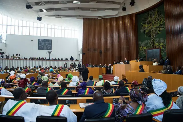 Des députés du parlement sénégalais en session