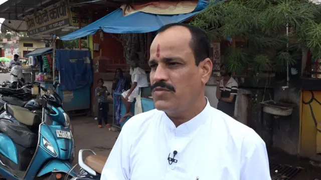 आनंद रघुवंशी.