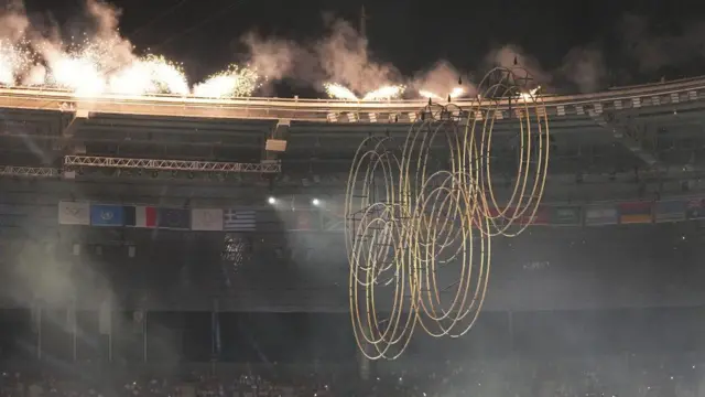 பாரிஸ் ஒலிம்பிக் நிறைவுவிழா புகைப்படங்கள்