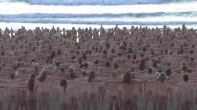 Naked pipo gada for Australia Bondi Beach