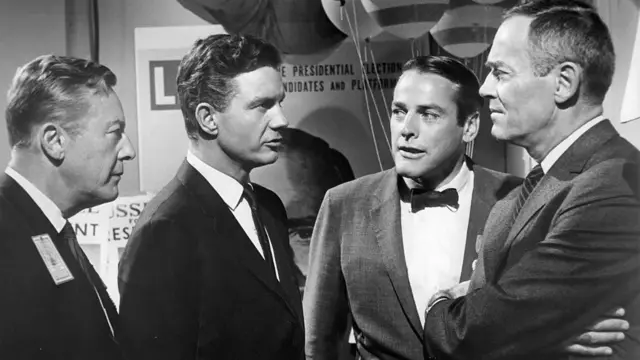 Henry Fonda (à droite de l'image)